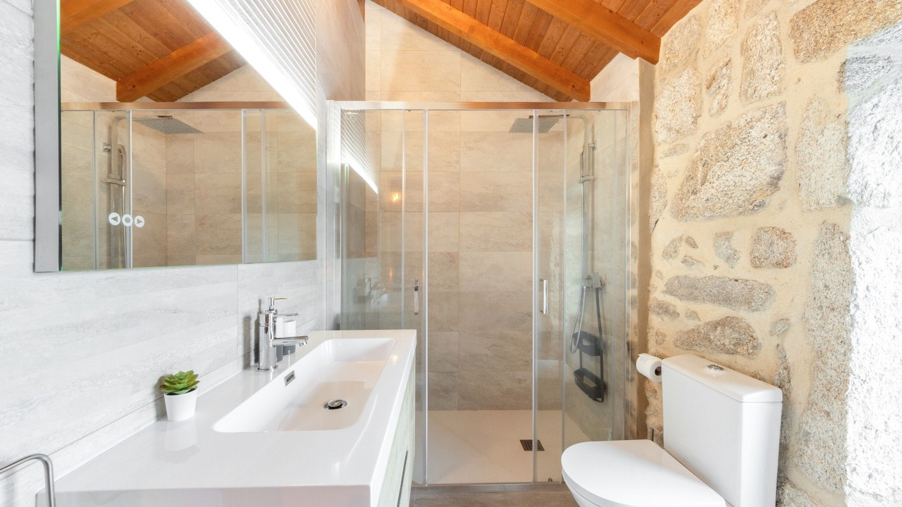 Photo of Bathroom in Vale de Cambra