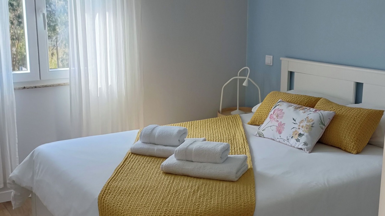 Photo of Bedroom in Romarigaes