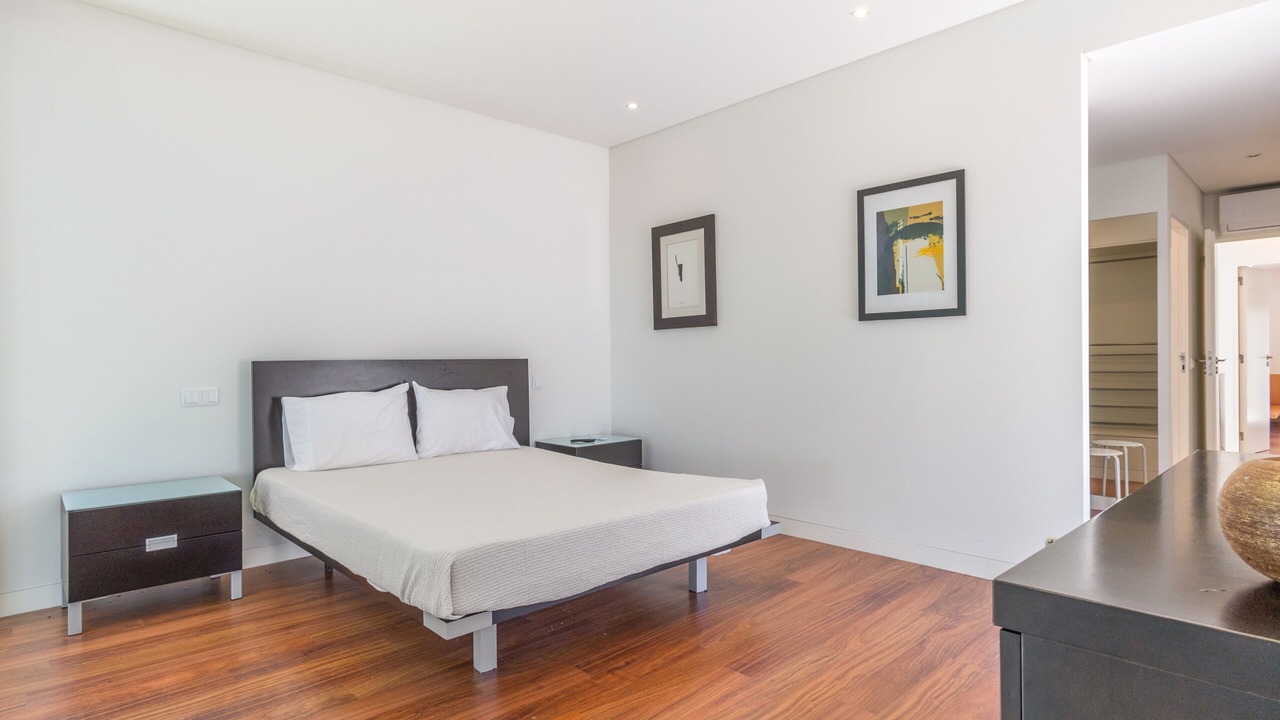 Photo of Bedroom in Lanhelas