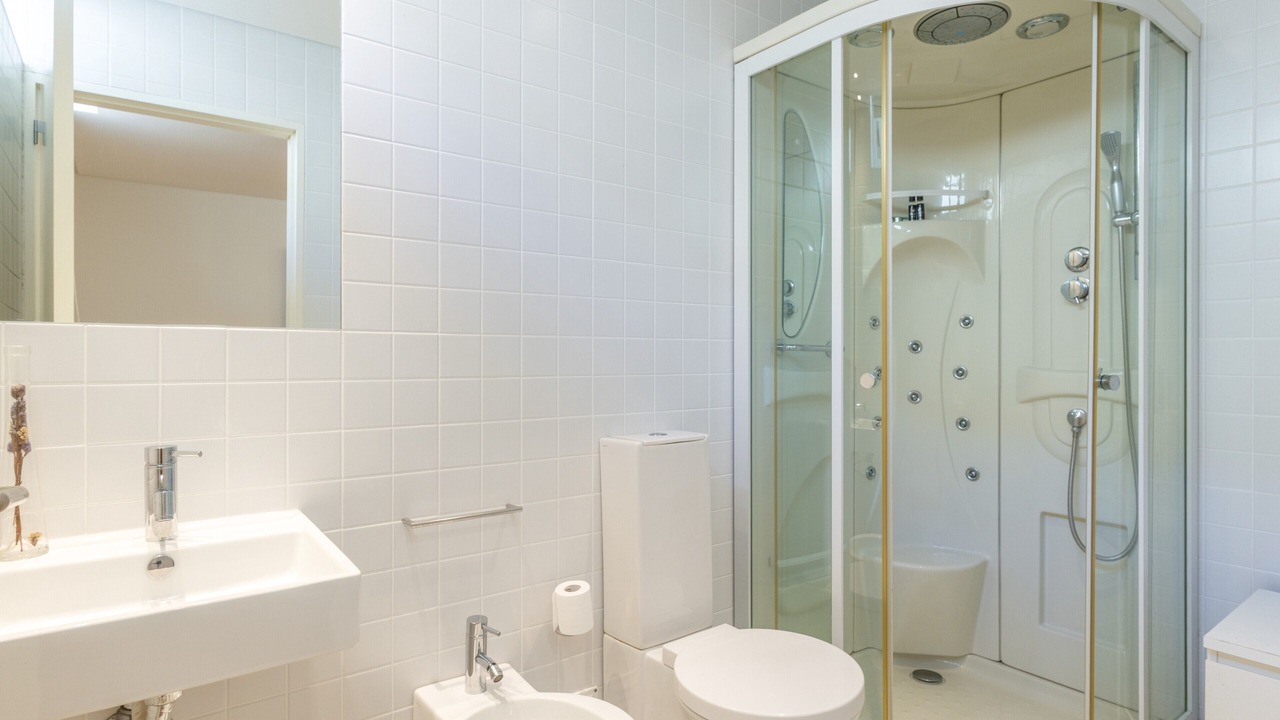 Photo of Bathroom in Lanhelas