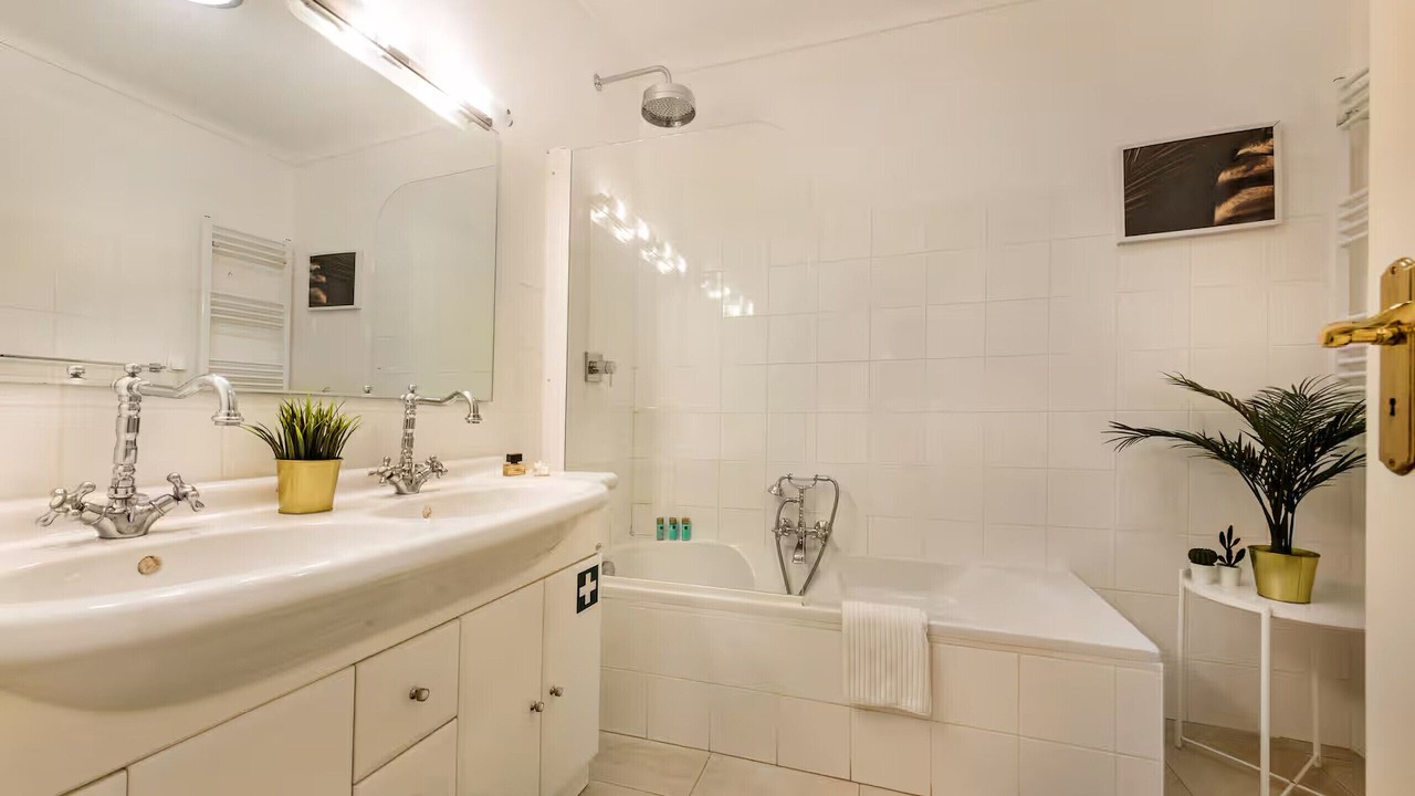 Photo of Bathroom in Vale do Lobo