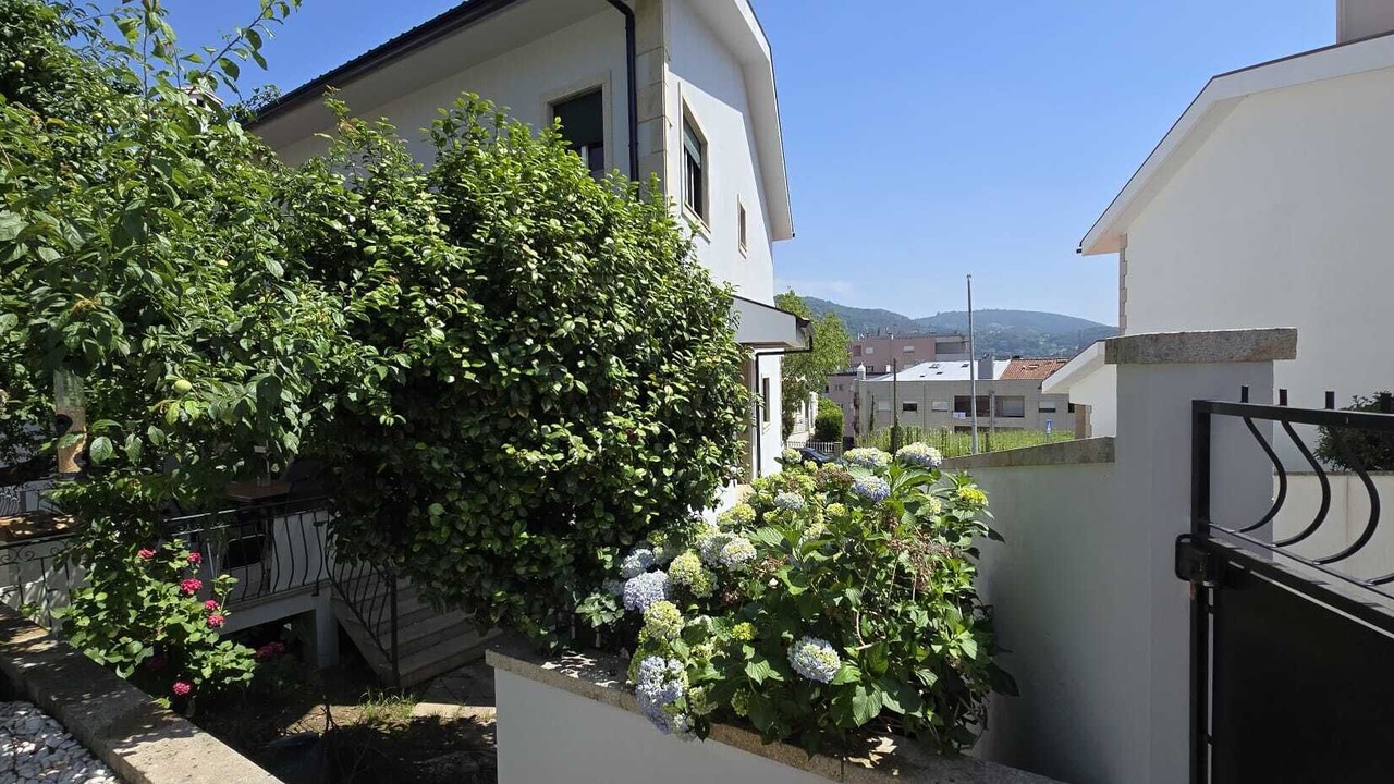 Photo of Outdoor in Gualtar