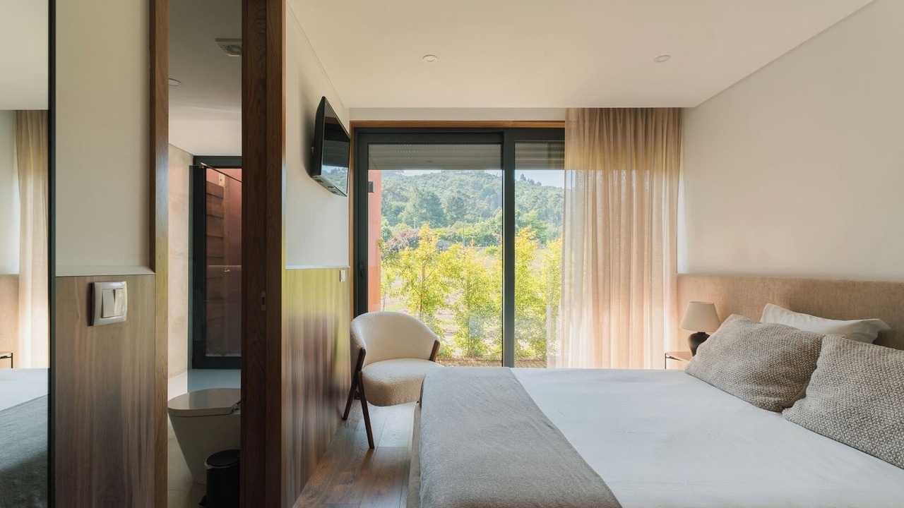 Photo of Bedroom in Pacos de Gaiolo