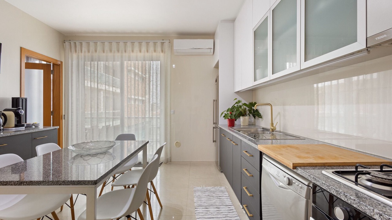 Photo of Kitchen in Sao Martinho do Porto