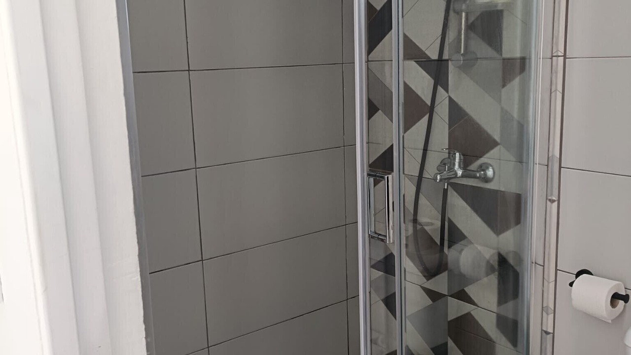 Photo of Bathroom in Canico