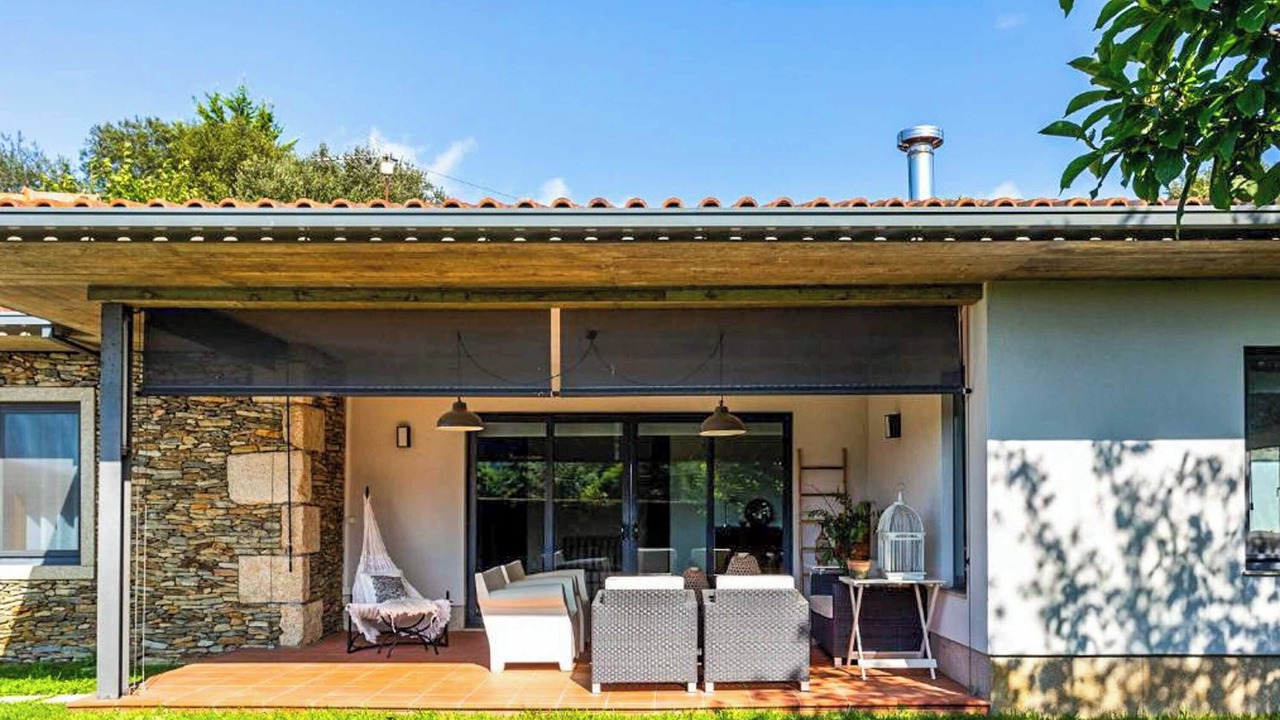 Photo of Patio Balcony in Venade