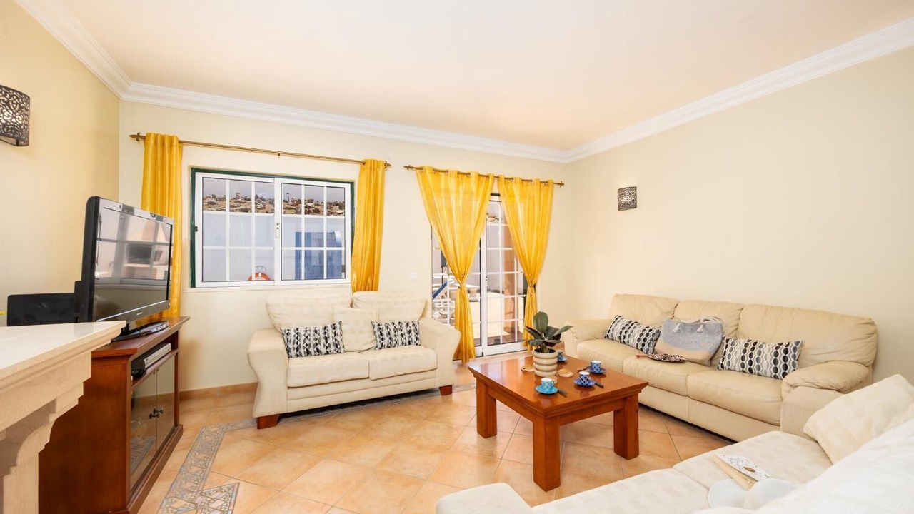 Photo of Livingroom in Vale de Santa Maria