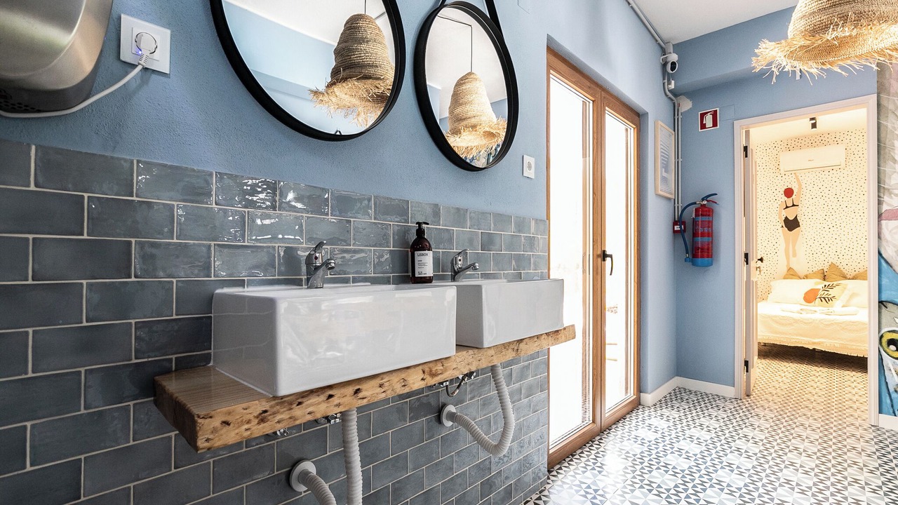 Photo of Bathroom in Faro