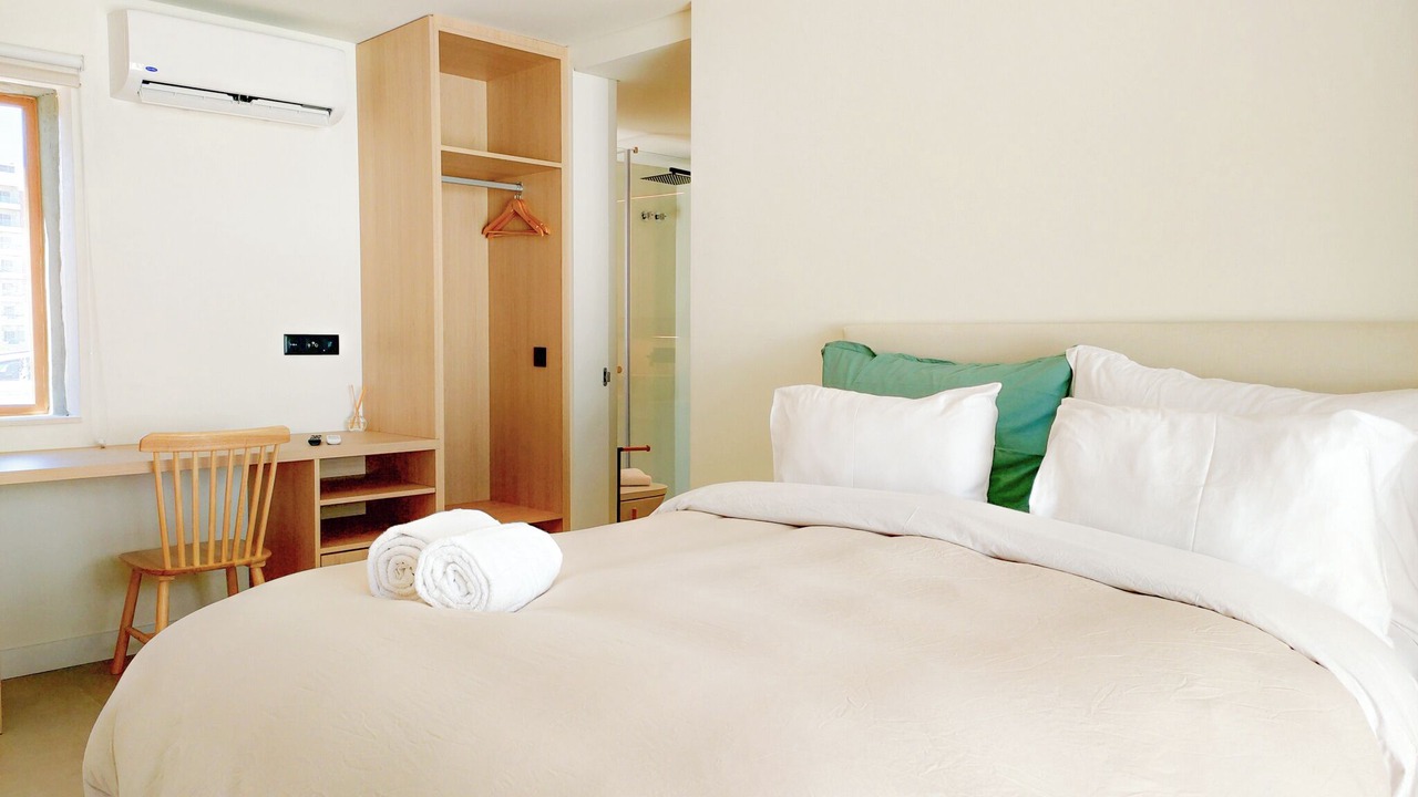 Photo of Bedroom in Alporchinhos