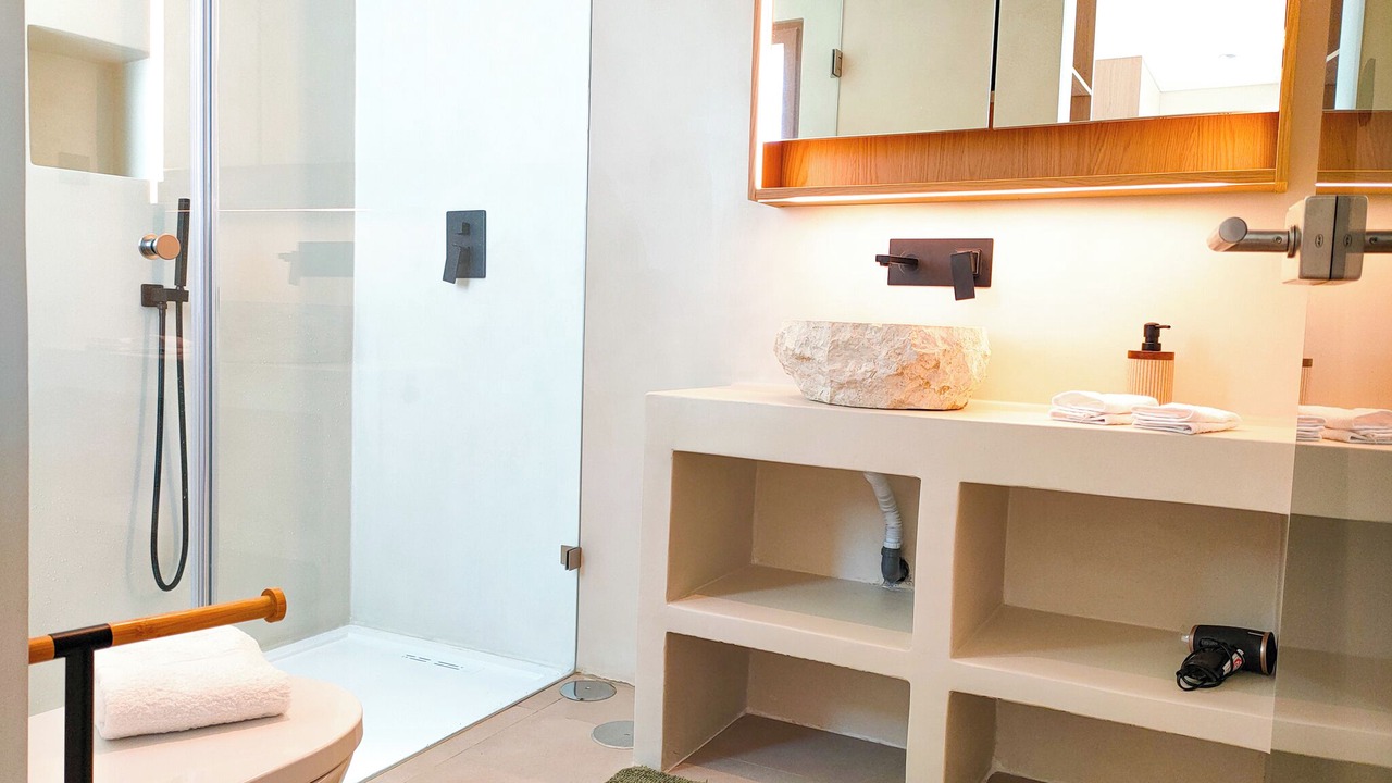Photo of Bathroom in Alporchinhos