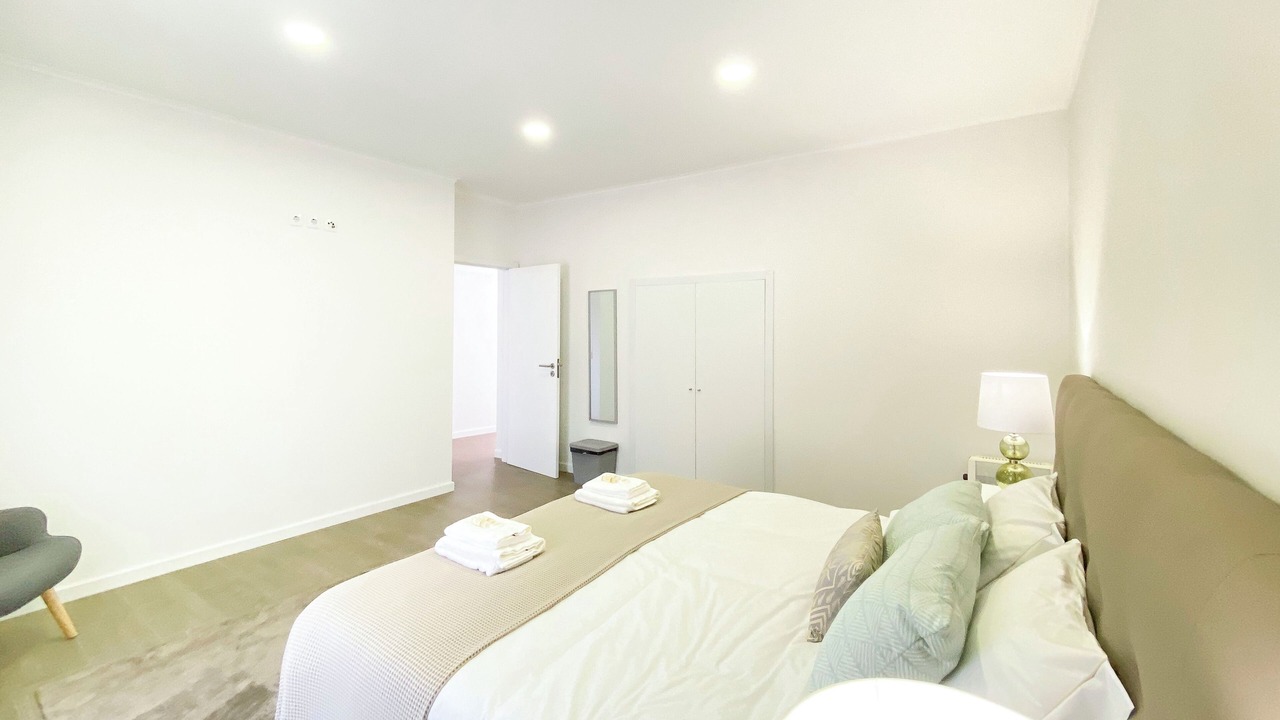 Photo of Bedroom in Capelas