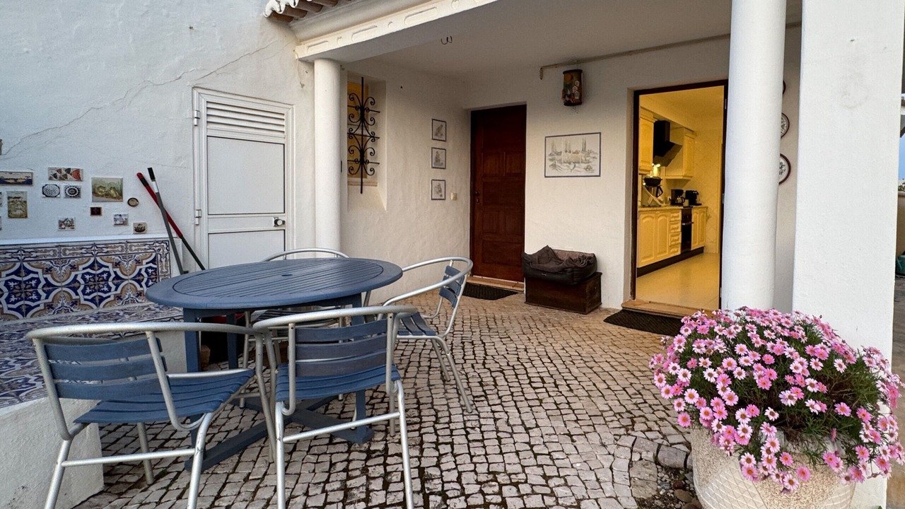 Photo of Outdoor in Alpouvar