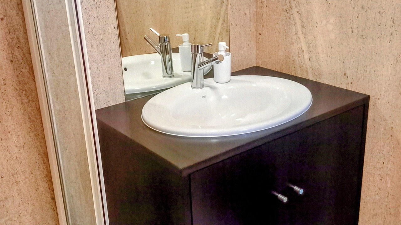 Photo of Bathroom in Portela