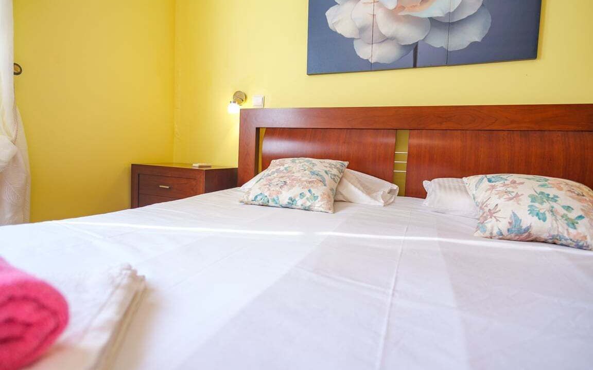 Photo of Bedroom in Arco da Calheta