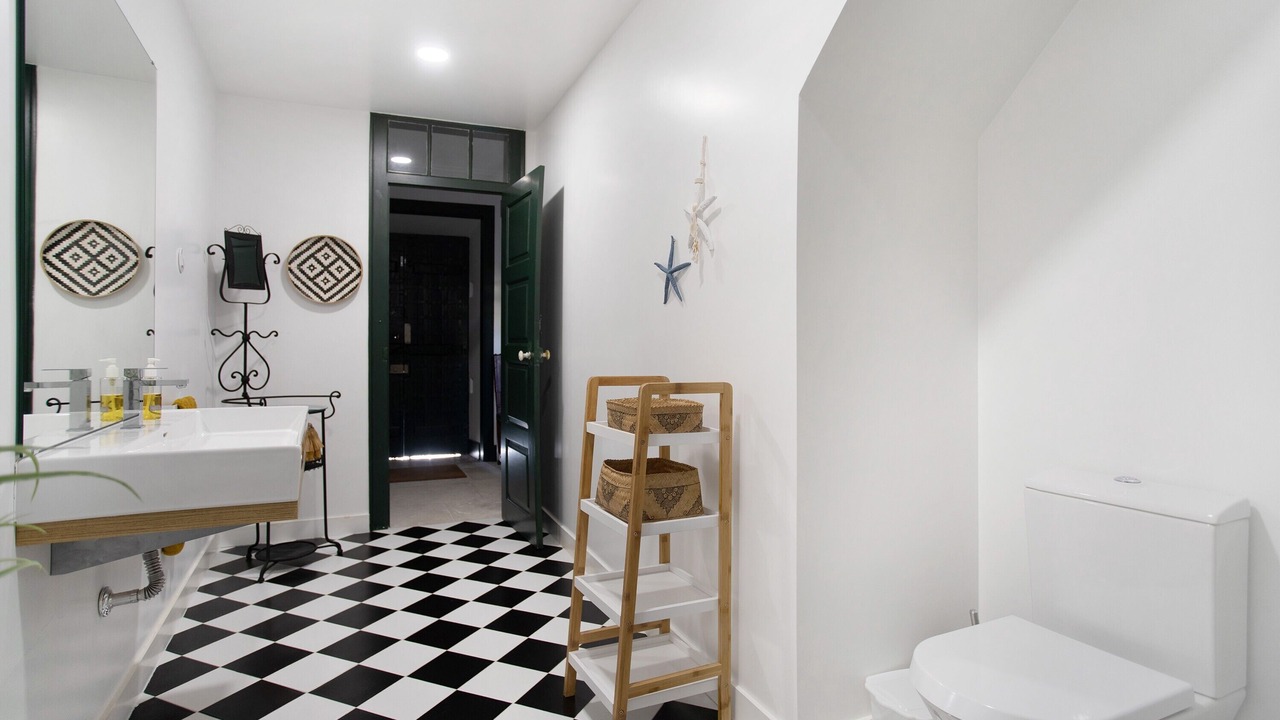Photo of Bathroom in Sao Martinho do Porto