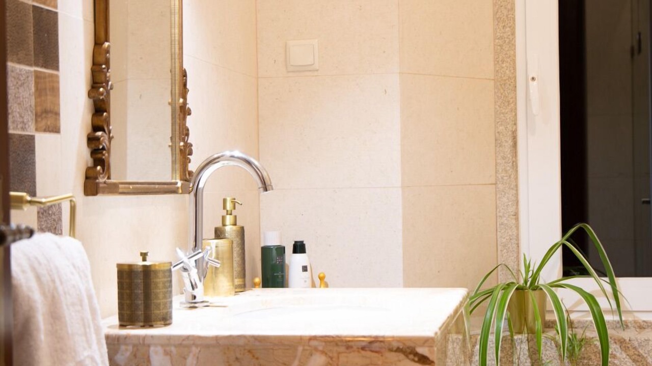 Photo of Bathroom in Cadaval