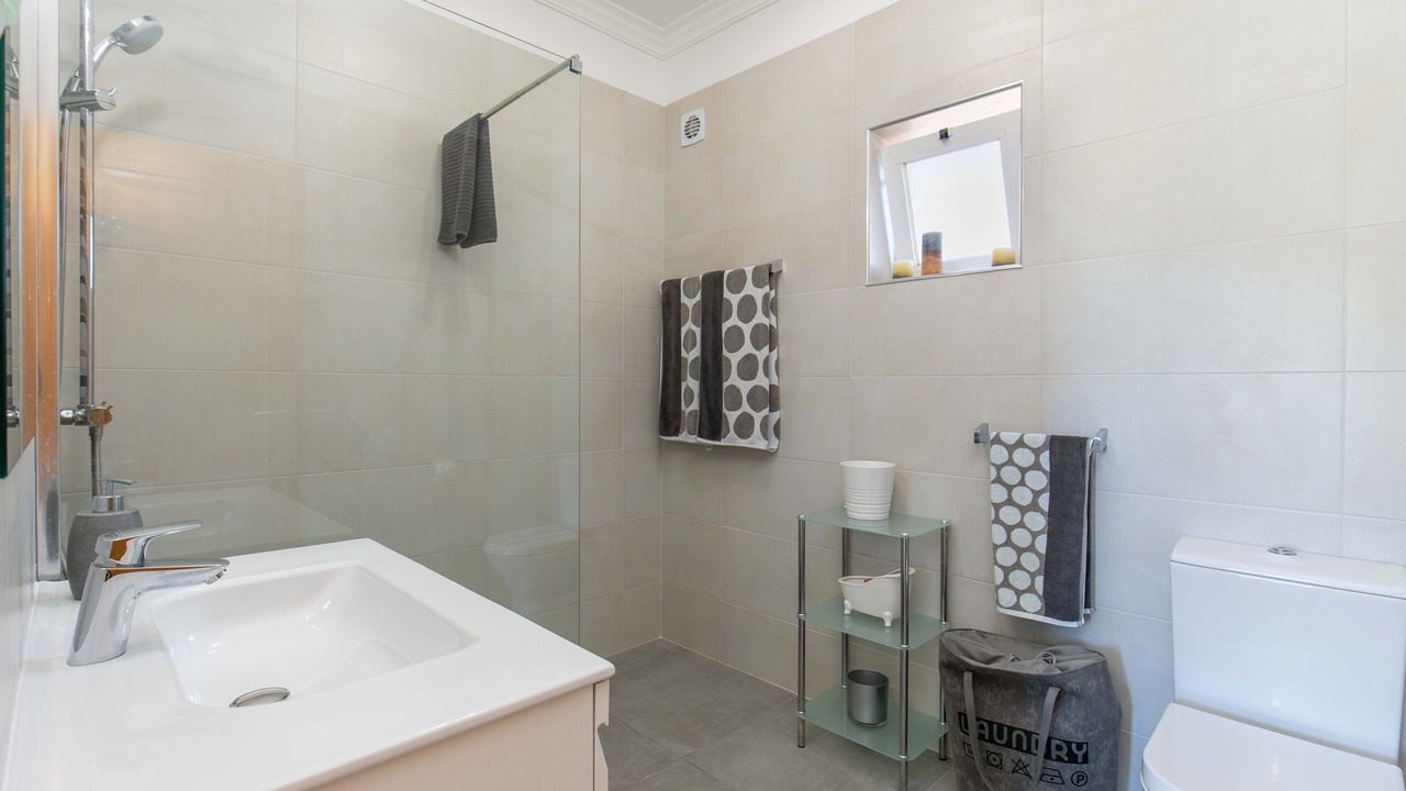 Photo of Bathroom in Atalaia