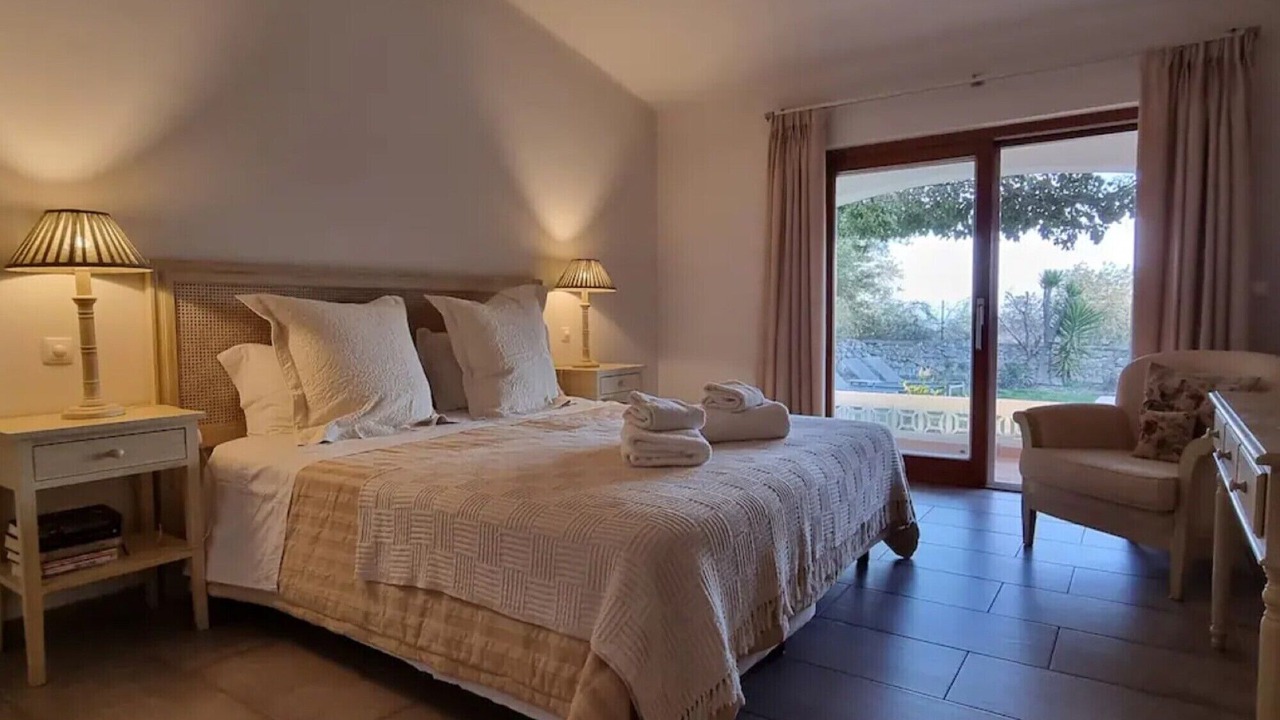 Photo of Bedroom in Vale do Telheiro