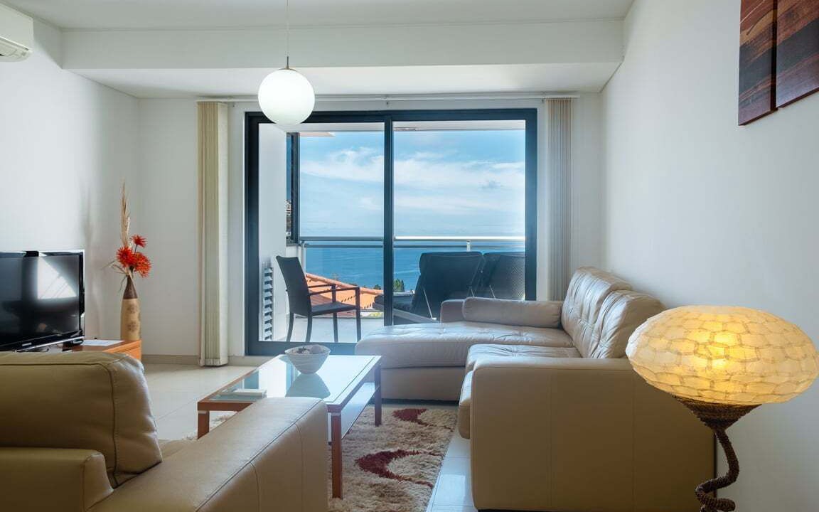 Photo of Livingroom in Canico