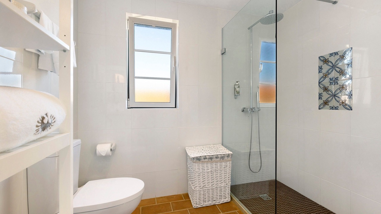 Photo of Bathroom in Donalda