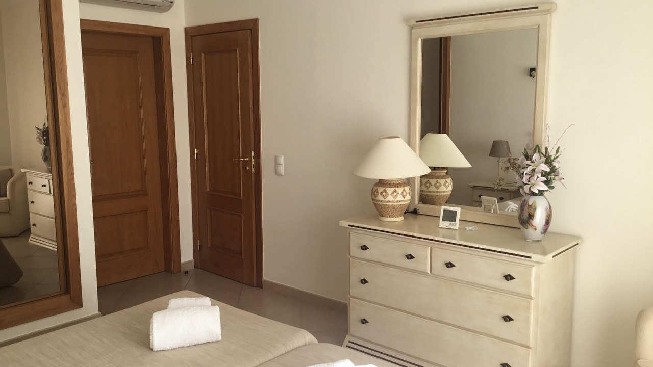 Photo of Bedroom in Atalaia