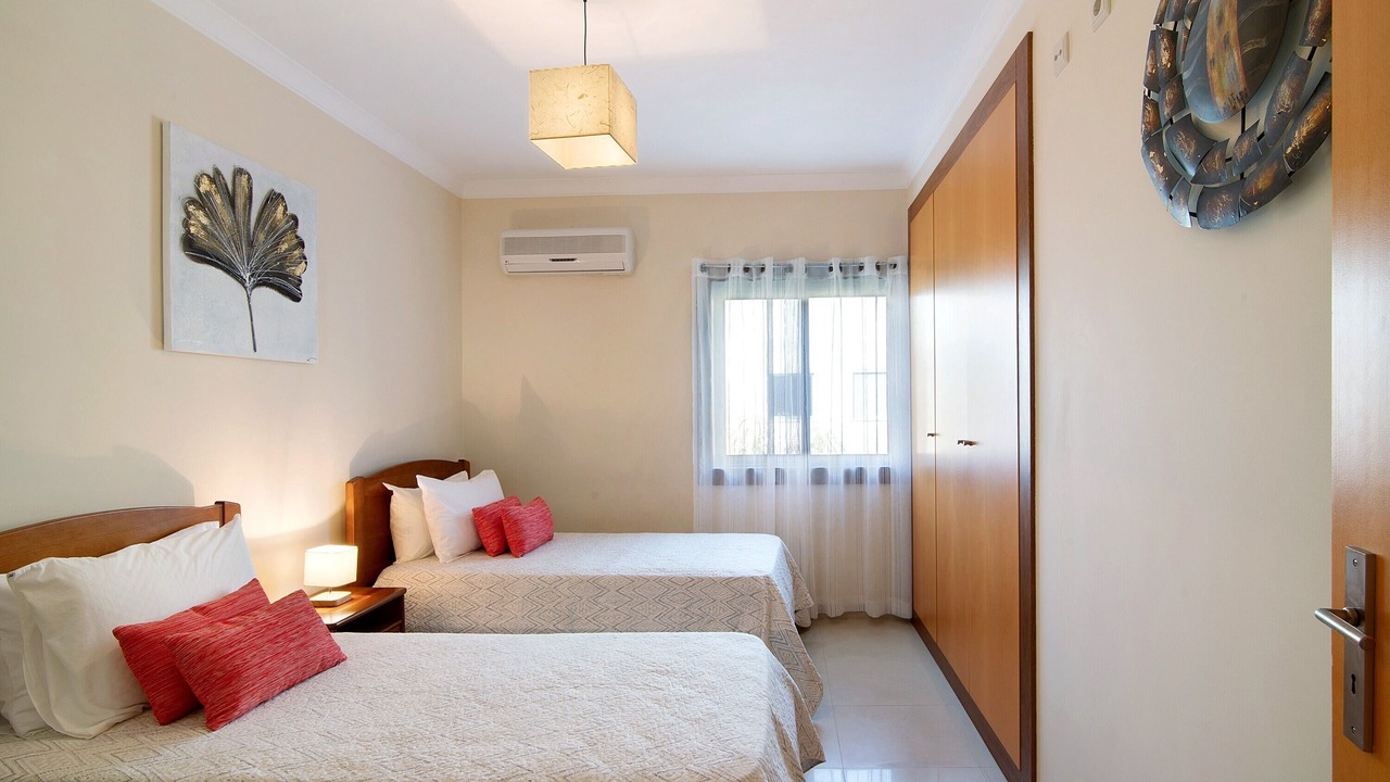 Photo of Bedroom in Vale de Parra