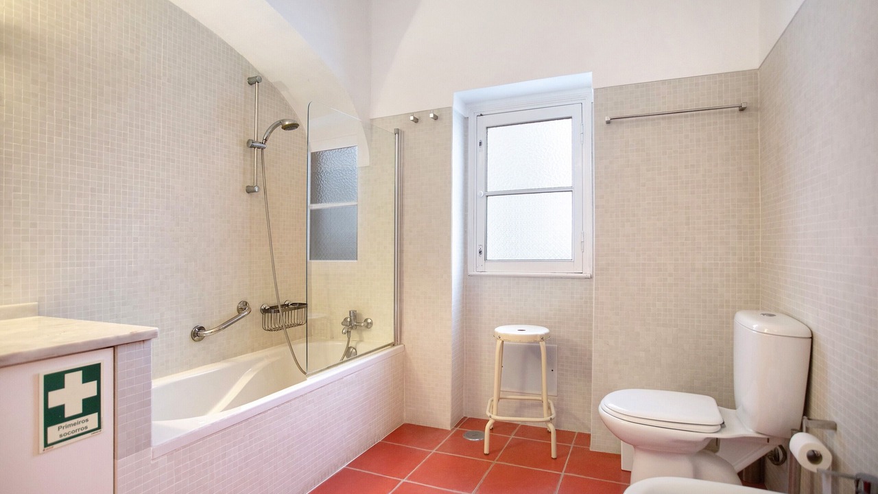 Photo of Bathroom in Sao Martinho do Porto