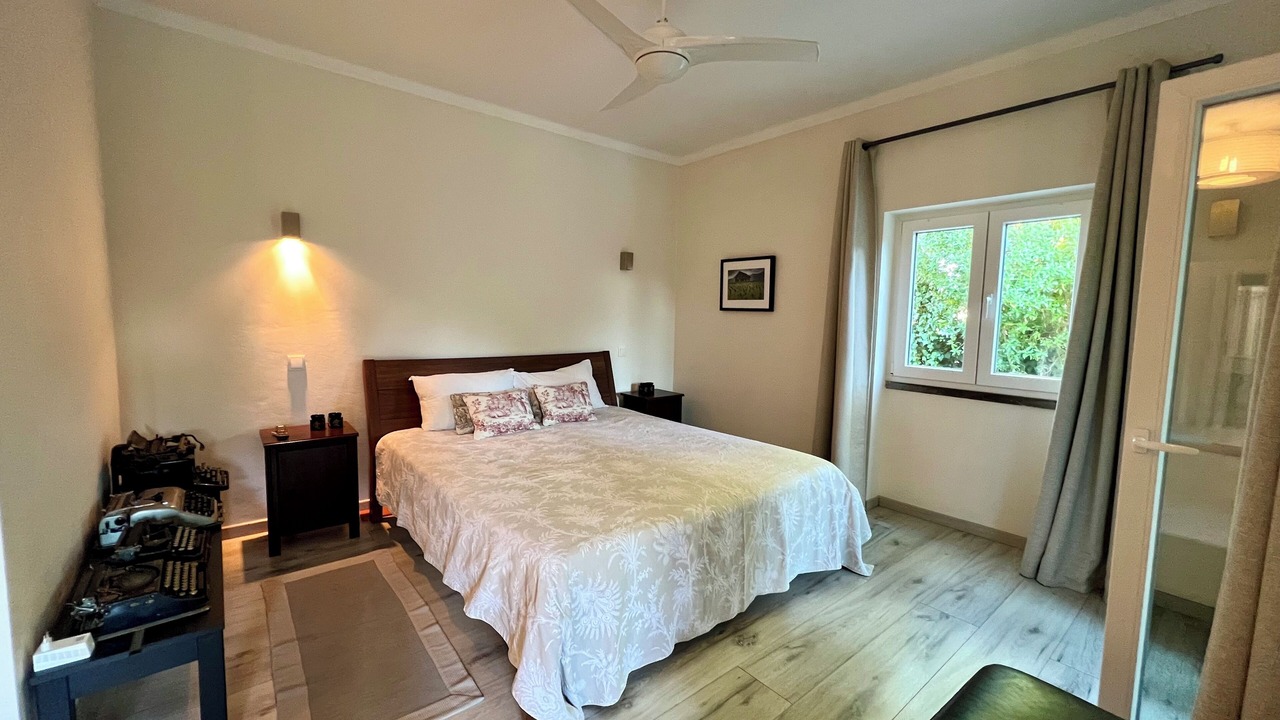 Photo of Bedroom in Cascais