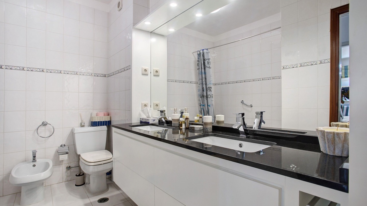Photo of Bathroom in Sao Juliao da Figueira da Foz