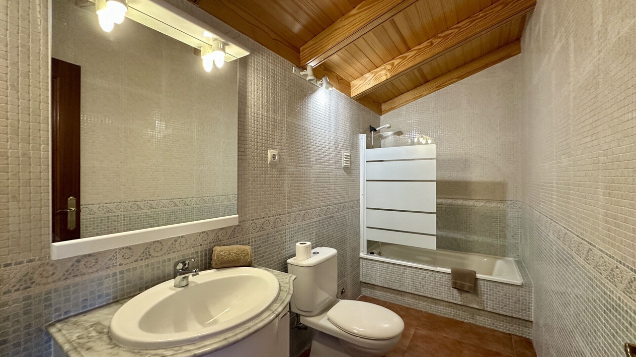 Photo of Bathroom in Aldeia das Acoteias