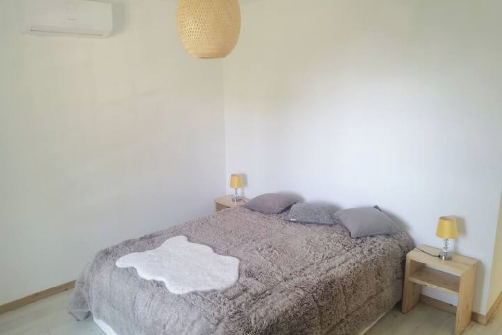 Photo of Bedroom in Santo da Serra