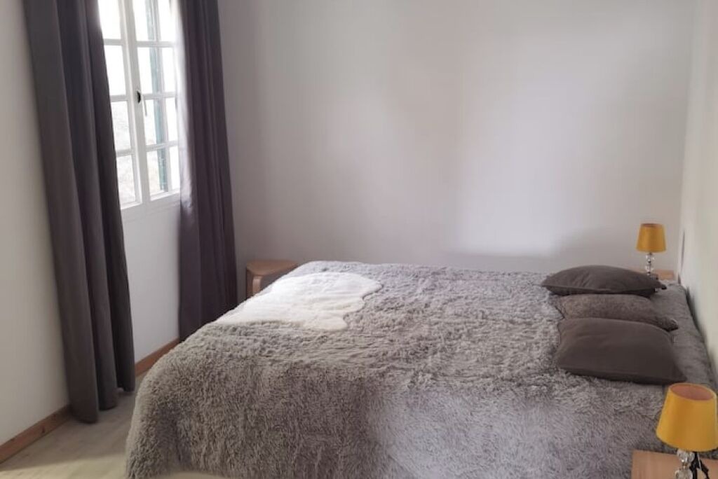 Photo of Bedroom in Santo da Serra