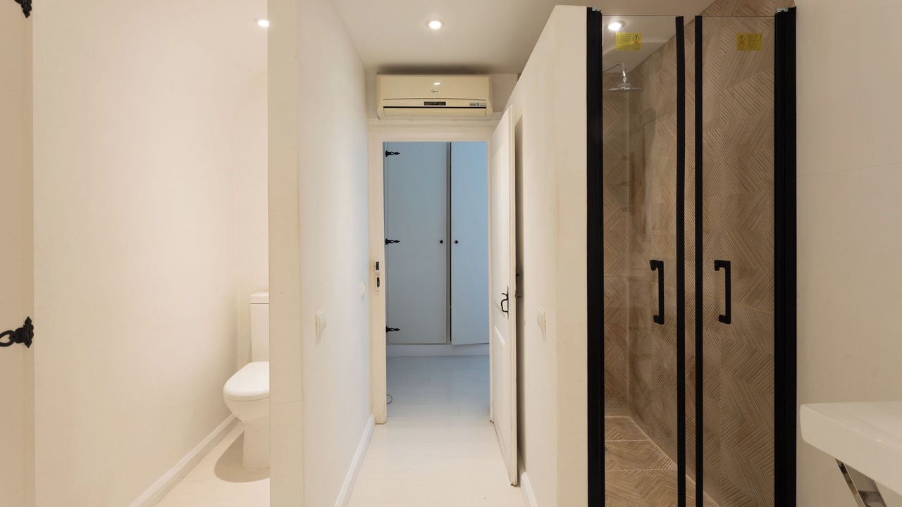 Photo of Bathroom in Evora