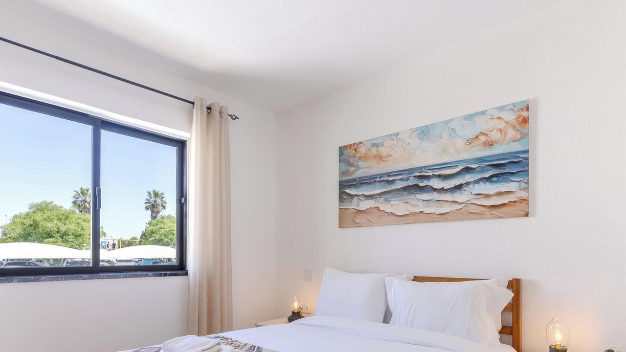 Photo of Bedroom in Correeira
