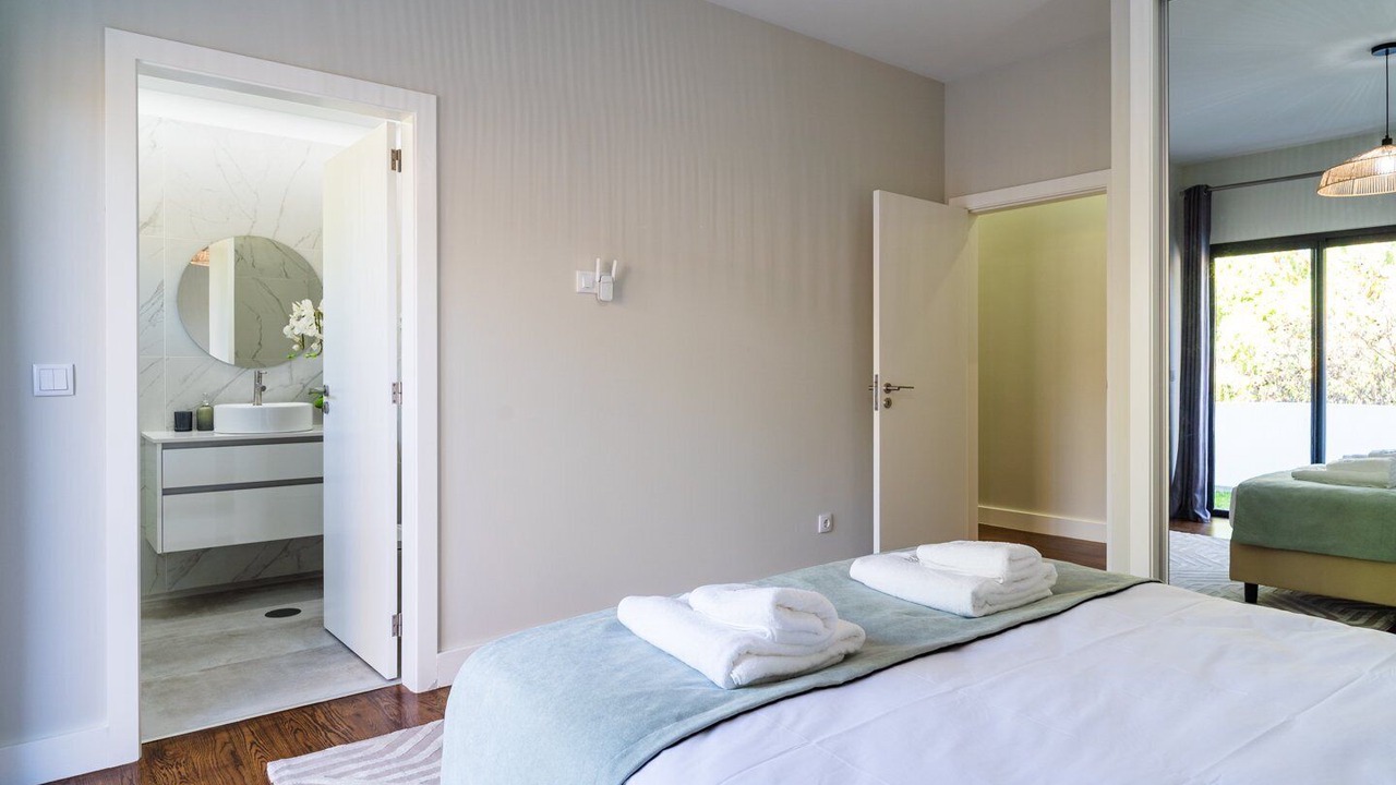 Photo of Bedroom in Canico