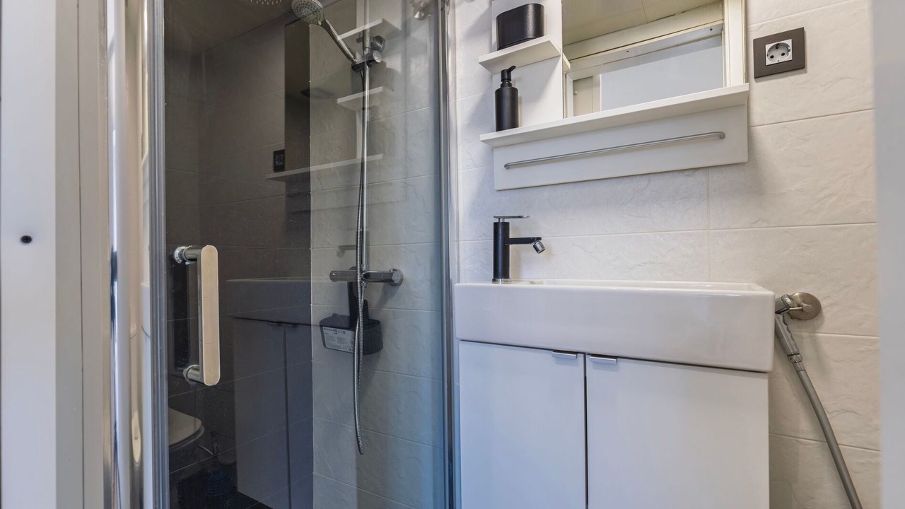 Photo of Bathroom in Costa de Caparica