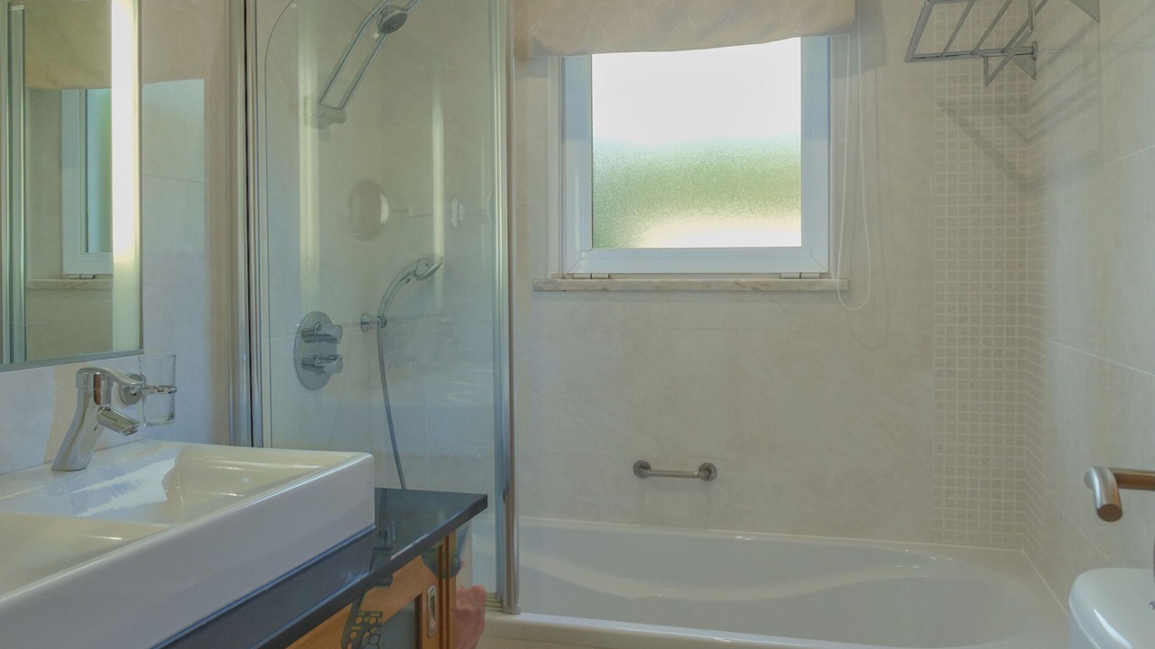 Photo of Bathroom in Funchal