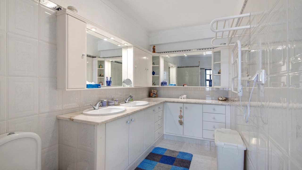 Photo of Bathroom in Vale Grande