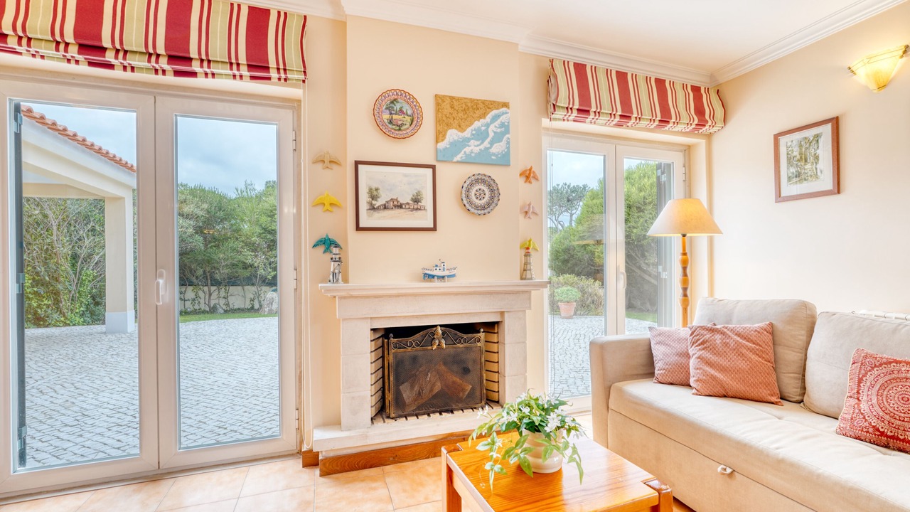 Photo of Livingroom in Colares