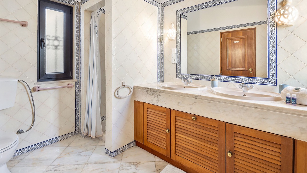 Photo of Bathroom in Albufeira