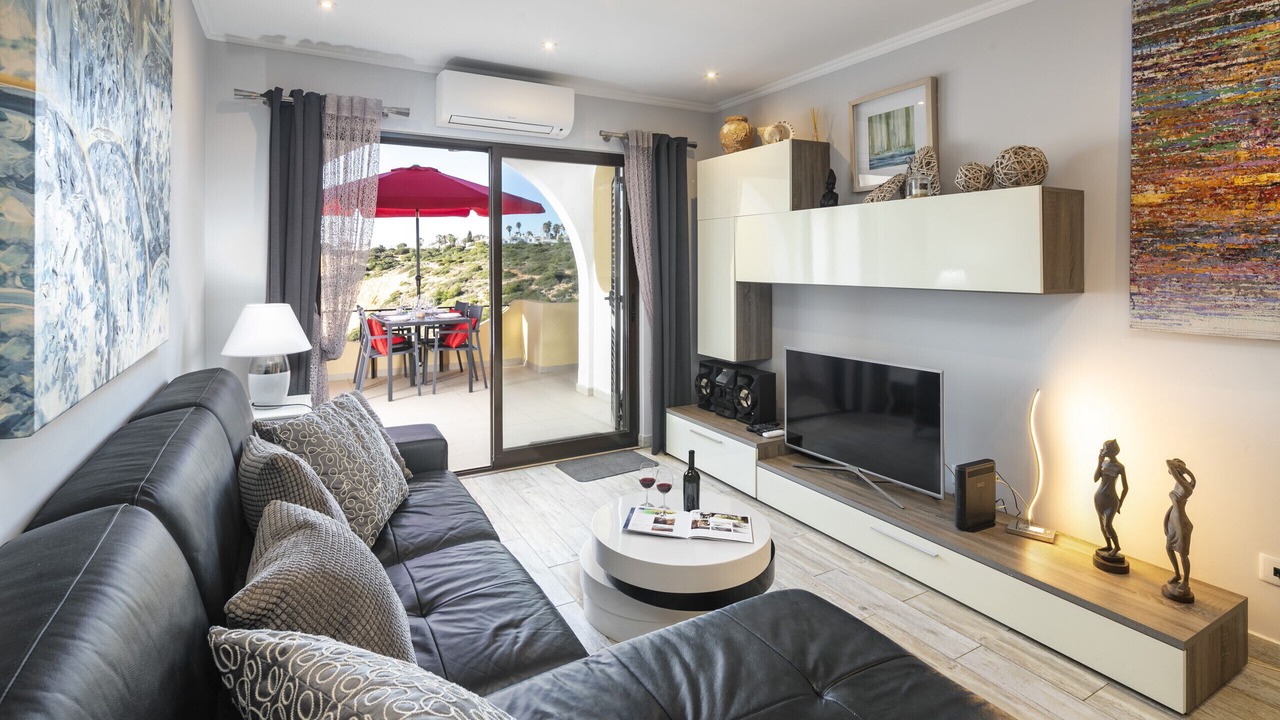 Photo of Livingroom in Vale de Centianes