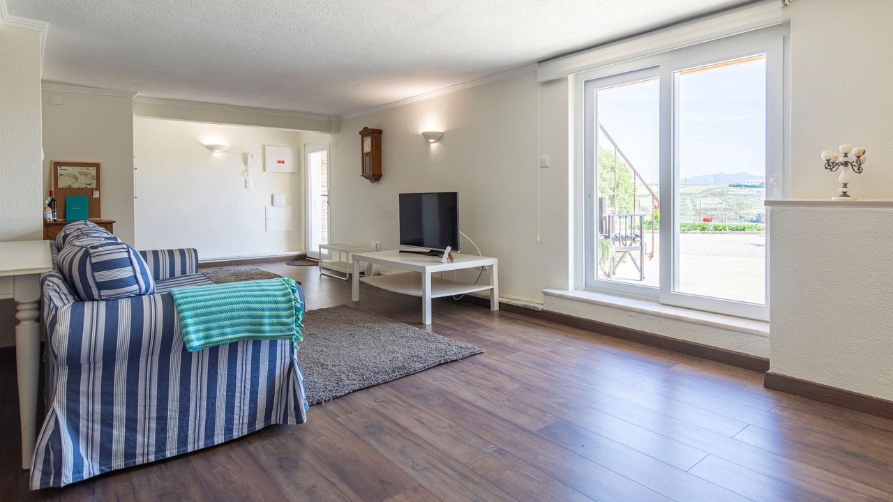 Photo of Livingroom in Magoito