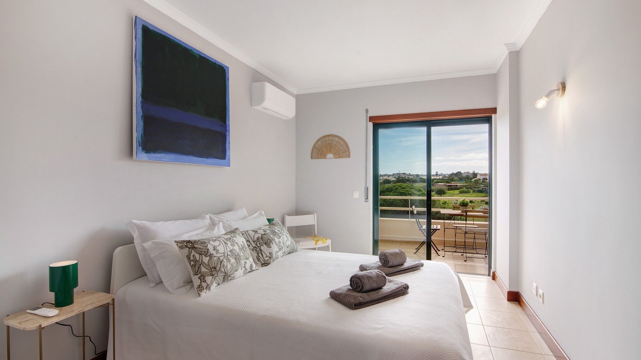 Photo of Bedroom in Salgados