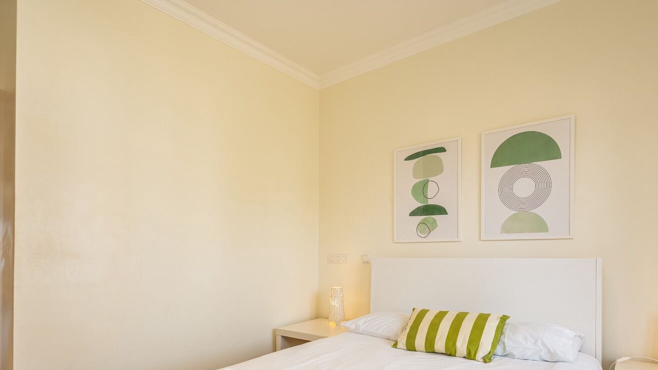 Photo of Bedroom in Oura