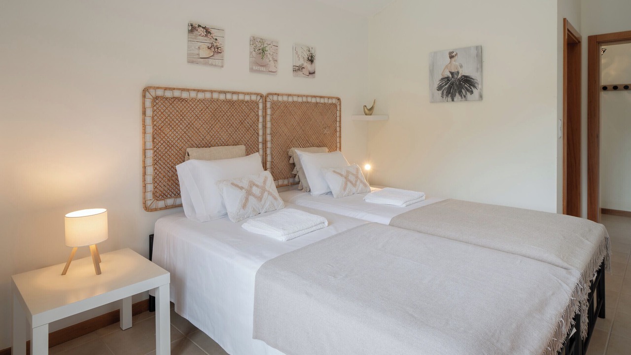 Photo of Bedroom in Calheta