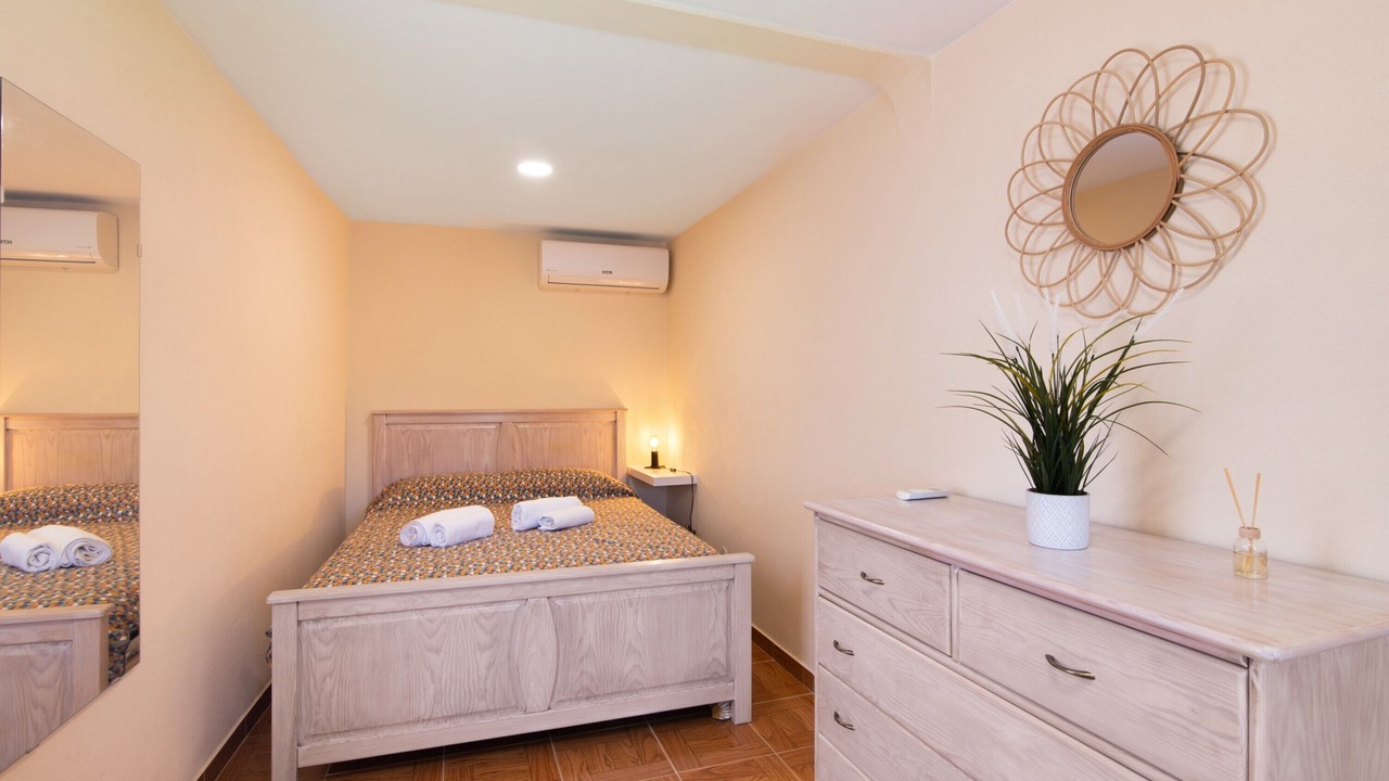 Photo of Bedroom in Fuseta
