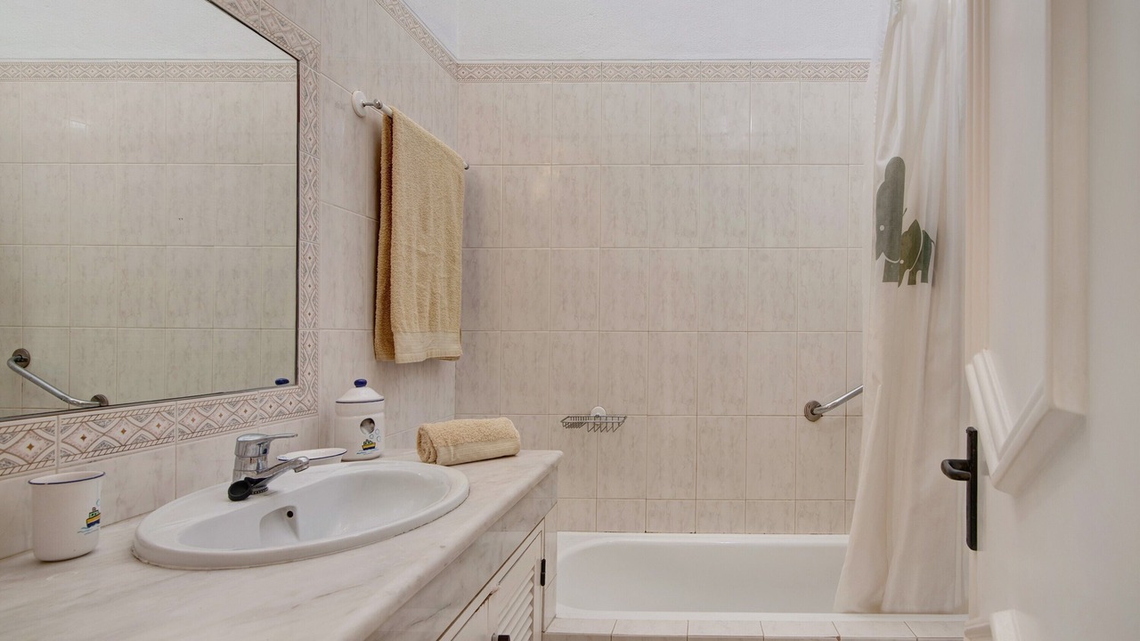 Photo of Bathroom in Aldeia do Golfe