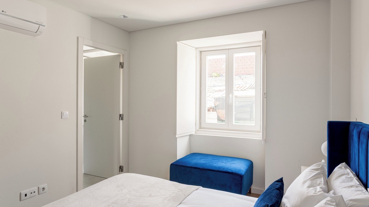 Photo of Bedroom in Linda-a-Velha