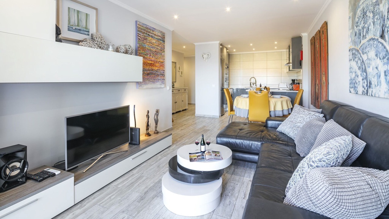 Photo of Livingroom in Vale de Centianes
