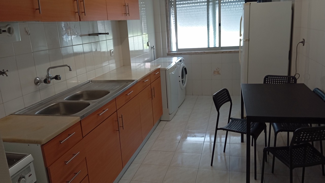 Photo of Kitchen in Amadora